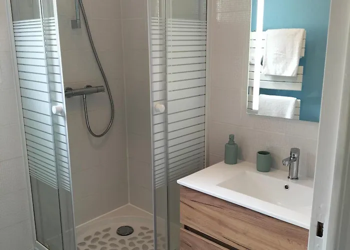 Avec Cour Privee Apart Otel